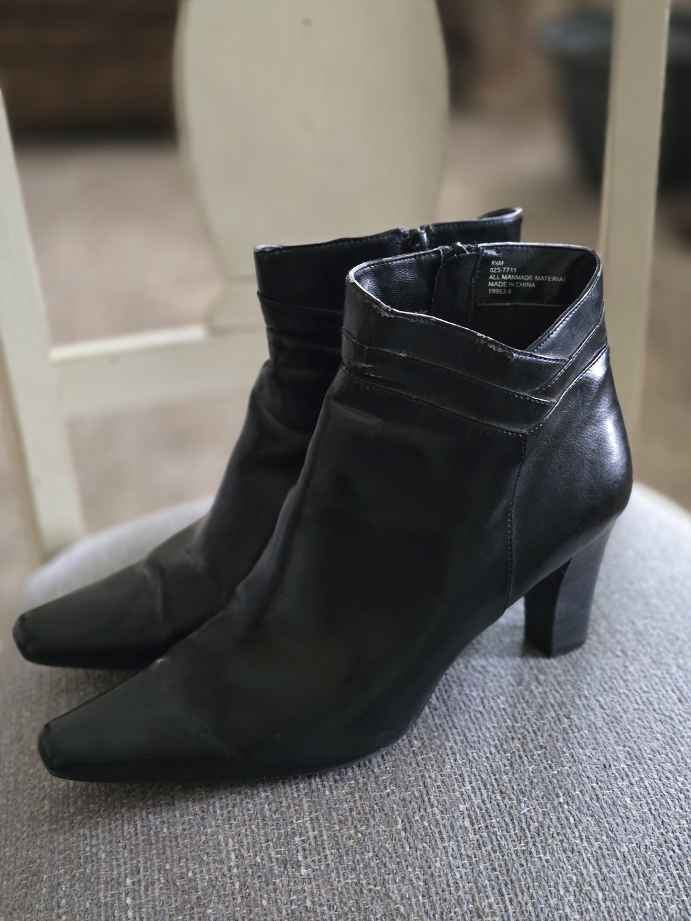 Classic Black Women's Ankle Boots - Sleek Heeled Booties Sz 9.5 Med
